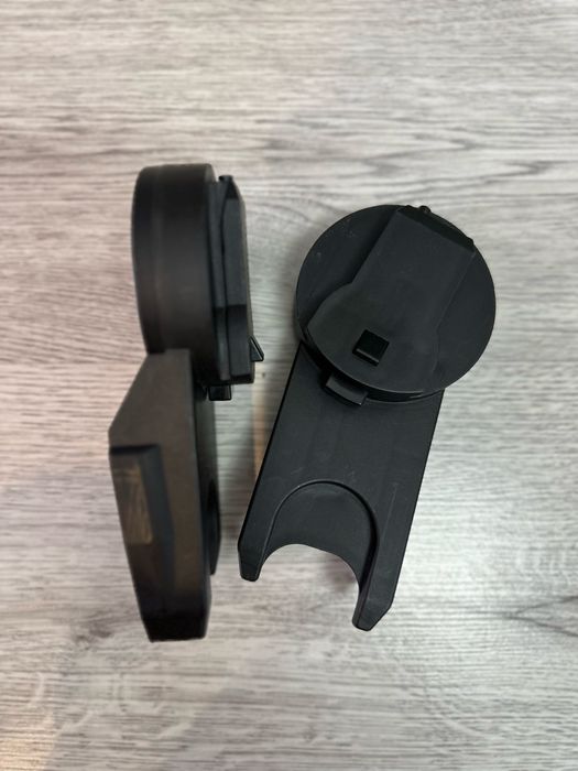 Адаптери від автолюльки Cybex до коляски Tutis