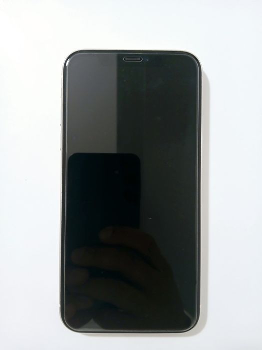 DESAPEGO! iPhone 11 64GB Branco por apenas €200!