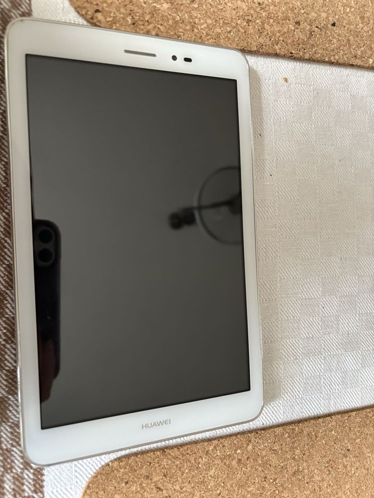 Tablet Huawei MediaPad T1-821L