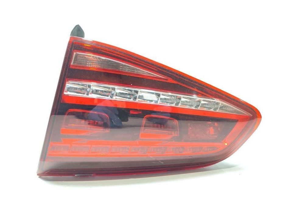 FAROLIM TRASEIRO DIREITO INTERIOR VOLKSWAGEN GOLF VII 5G1BE1