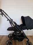 Carrinho de bebé Cybex Eezy S Twist 2+ preto