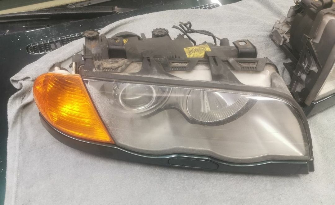 Lampy przód Xenon BMW E46 przedlift sedan kombi