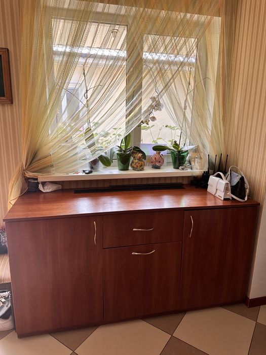 Продам комплект меблів шафа,тумба для взуття та кутова тумба