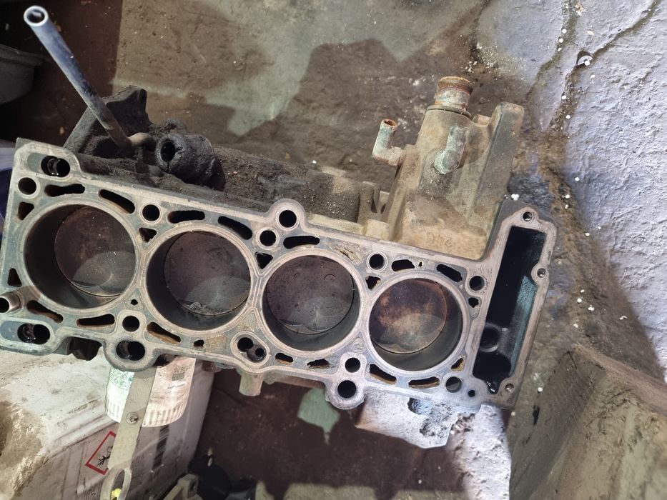 Блок двигателя Ford dohc 2.0 sierra scorpio