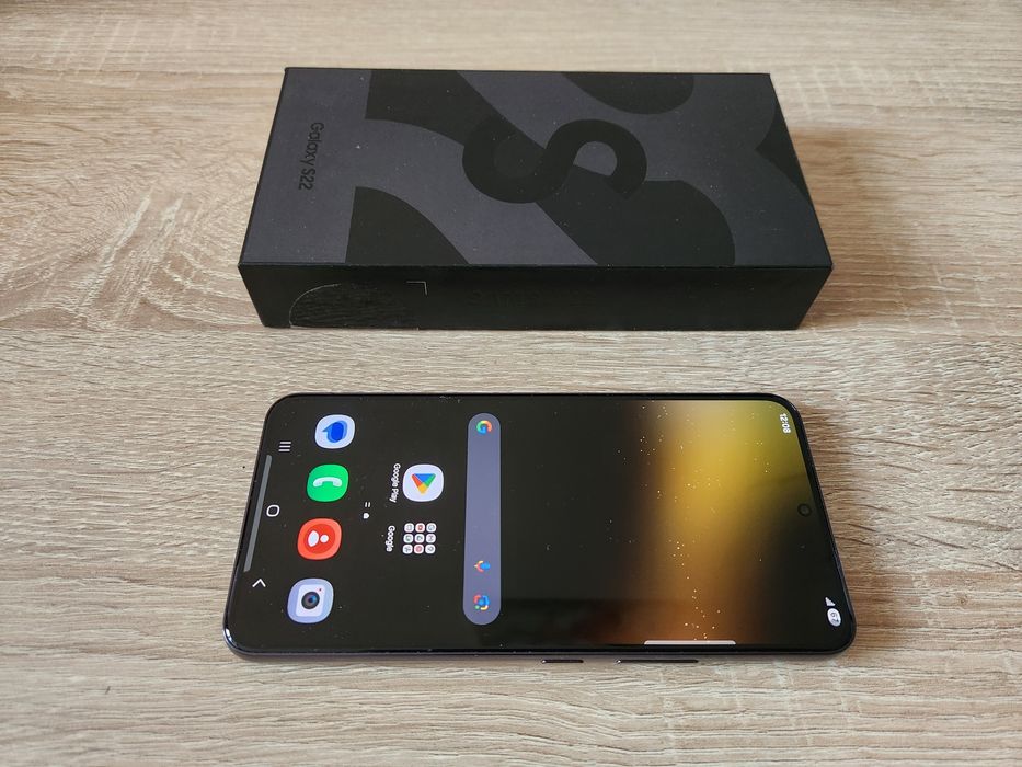 Samsung Galaxy S22 5G Snapdragon Идеал