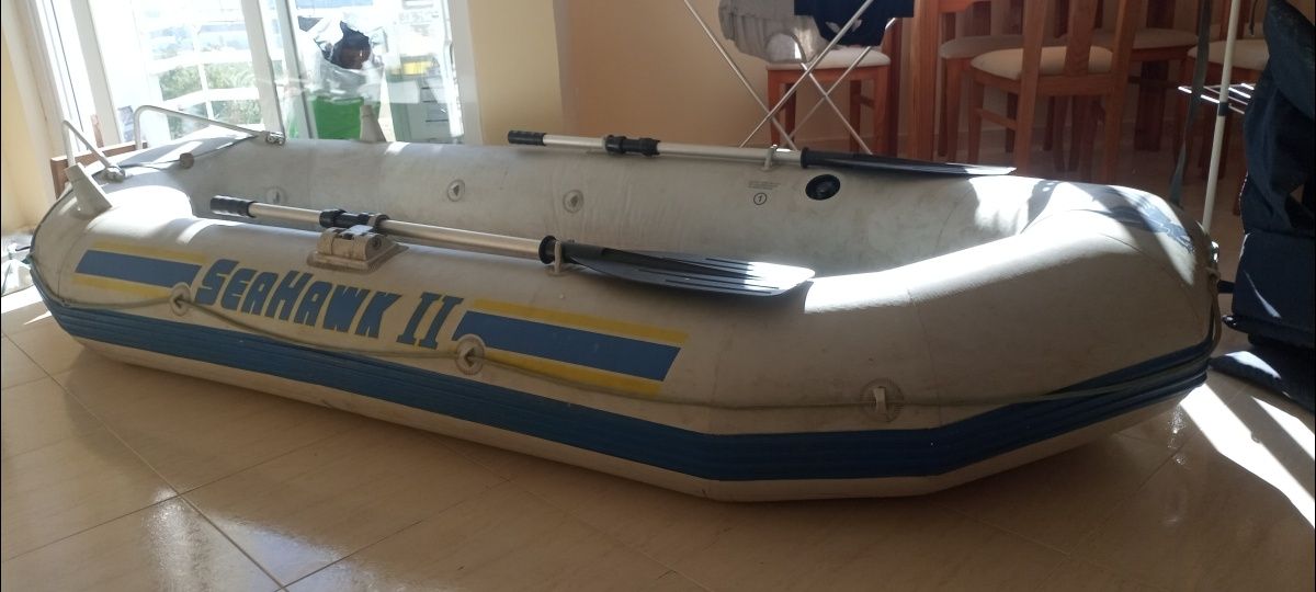 Vendo barco com motor elétrico