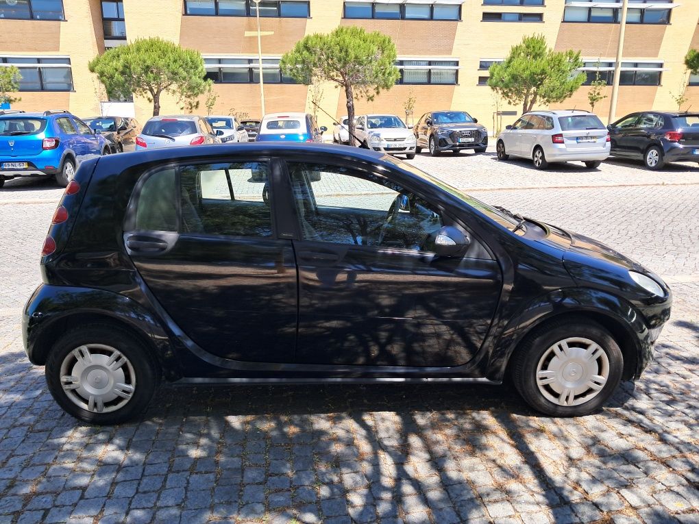 Smart forfour 1.1 com 110.000 quilómetros