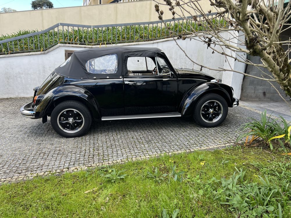 Carro clássico - Carocha descapotável Preto serviço de aluguer