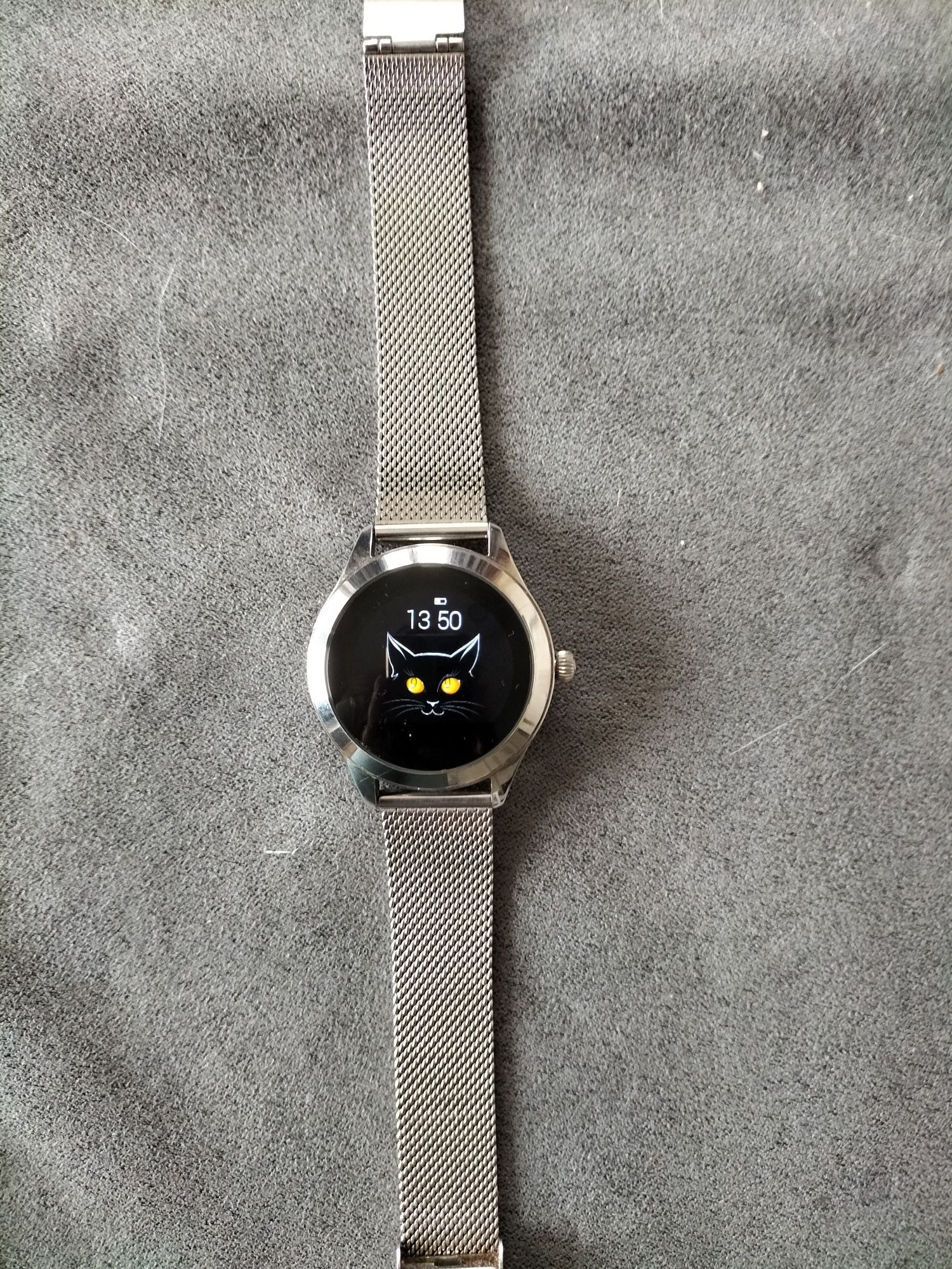 Smartwatch damski KW 10 srebrna bransoleta
