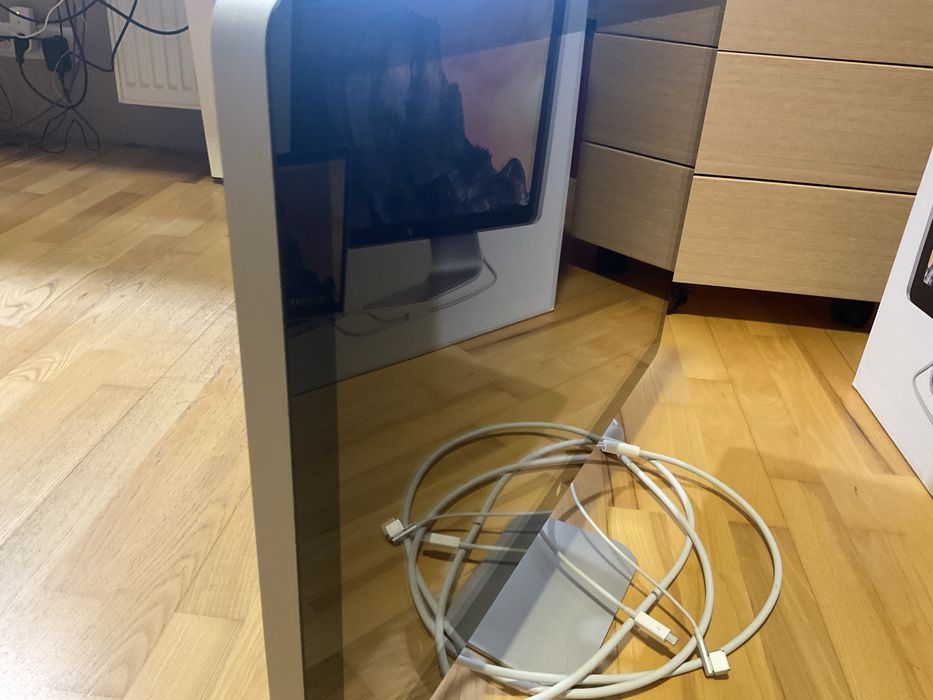 Monitor Apple Thunderbolt 27” MC914ze/B