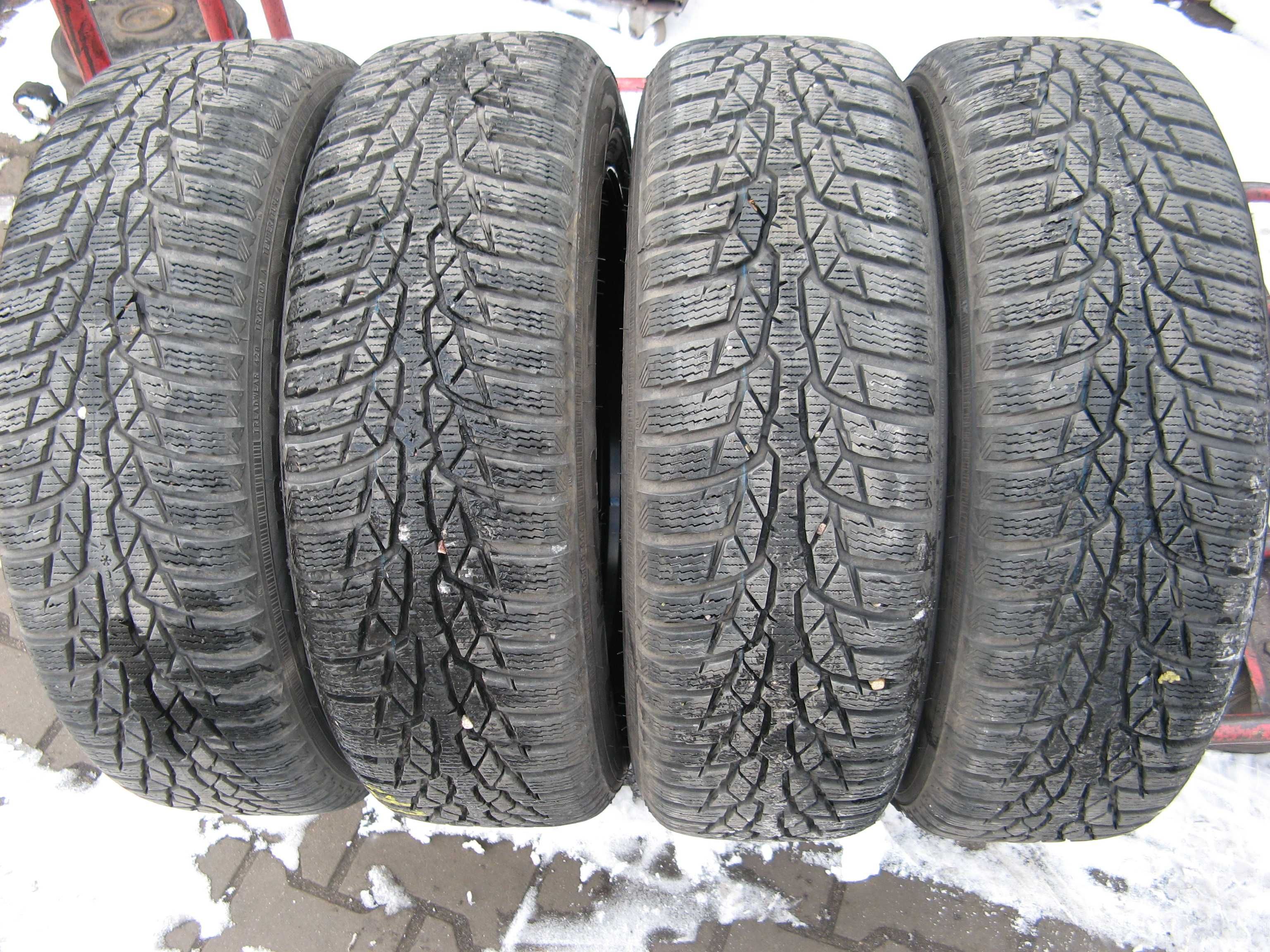 FELGI, Koła 15" 5x100,185/65R15 Nokian,TPMS Kołpaki TOYOTA Yaris XP210