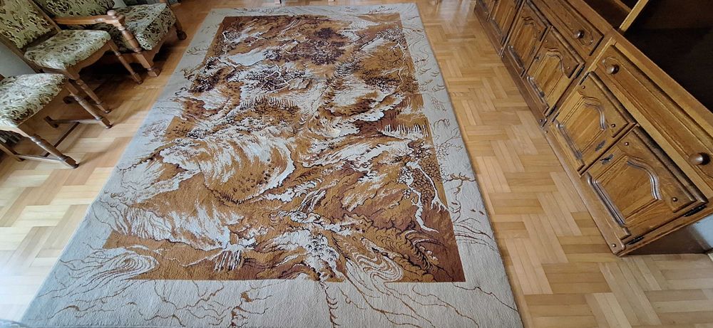 Dywan 3,4 m x 2,4 m