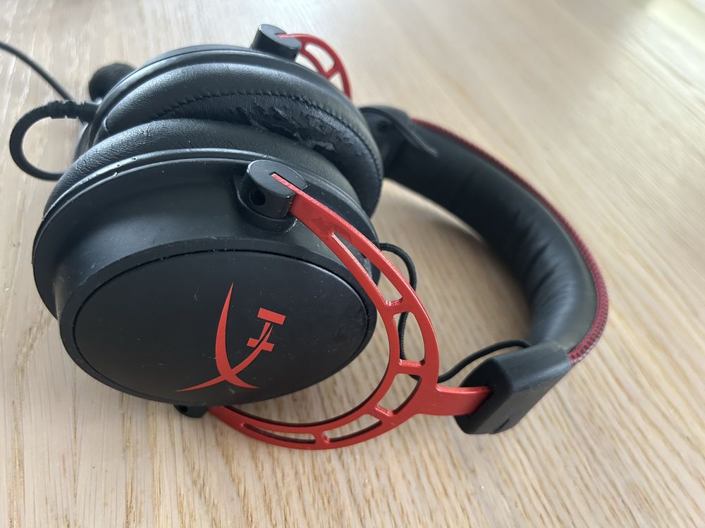 Słuchawki przewodowe z mikrofonem - Hyperx Cloud Alpha - zniszczone