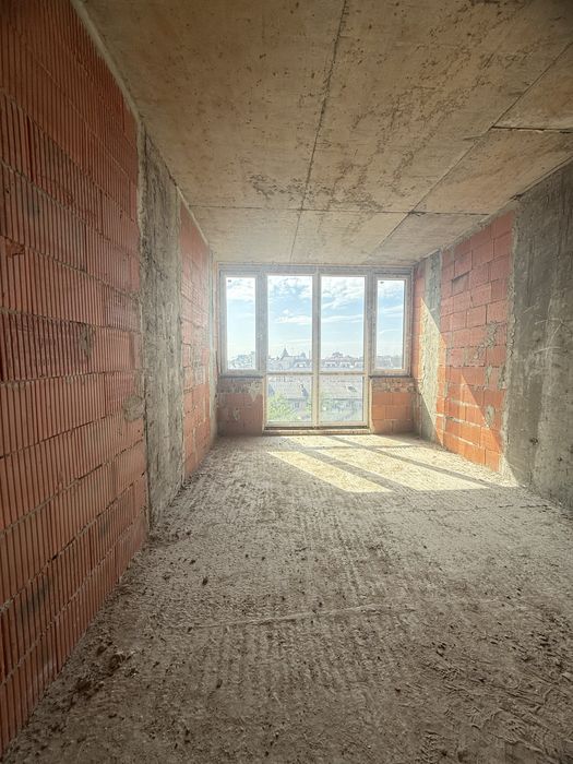 Видова квартира в центрі міста