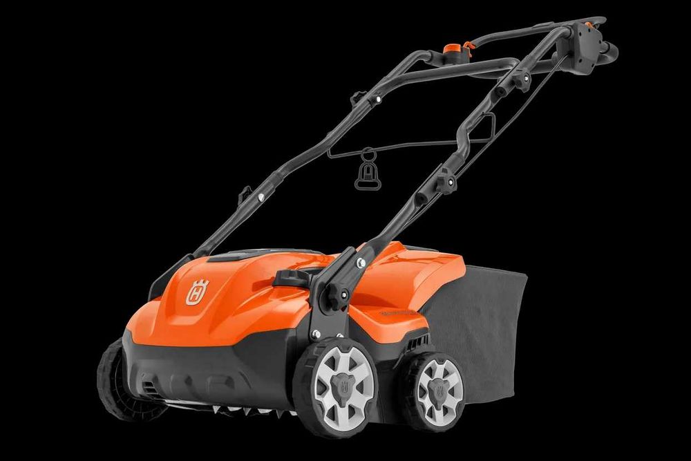 wertykulator aerator elektryczny husqvarna S 138C 1600W