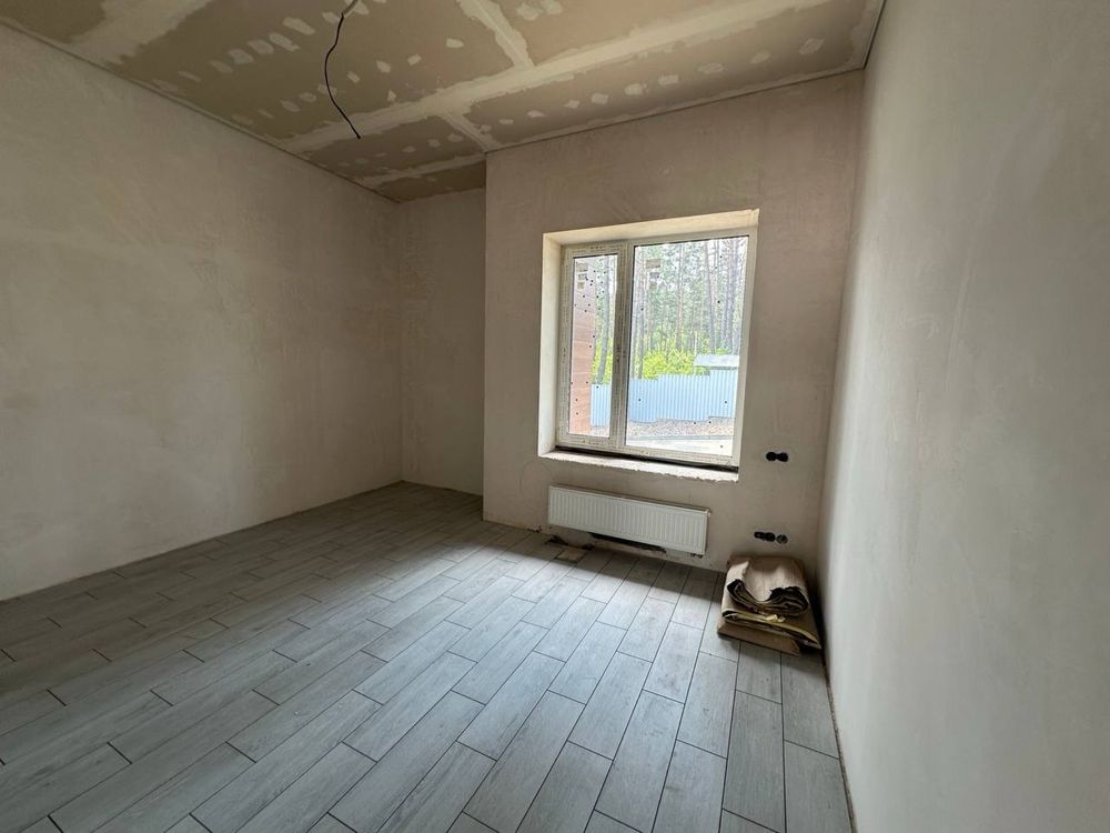 Продаж сучасного будинку 220 м2 з частковим ремонтом у КМ Белгравія