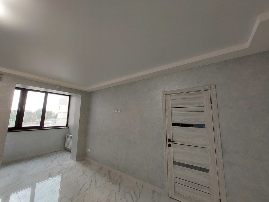 Продам 2кім.кв в новобудові р-н м.Захисників України, ет4/9, капремонт