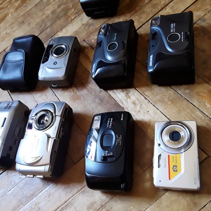 колекція цифрових та плівкових фотоапаратів (10 шт)