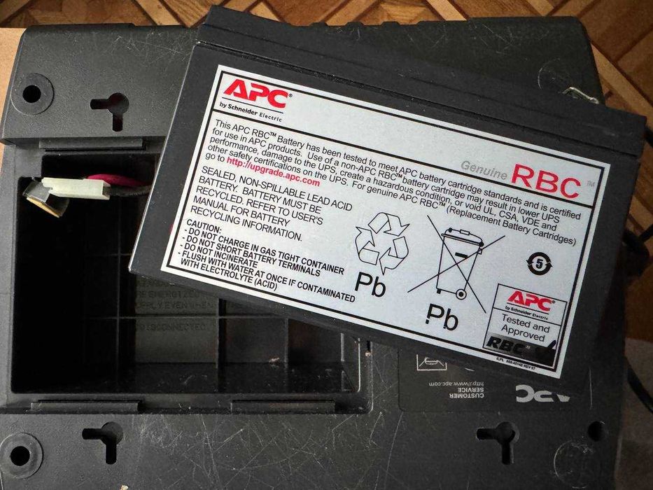 Джерело безперебійного живлення APC ES400. Без АКБ.