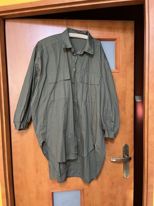 Koszula ciemna zieleń khaki asymetryczna
