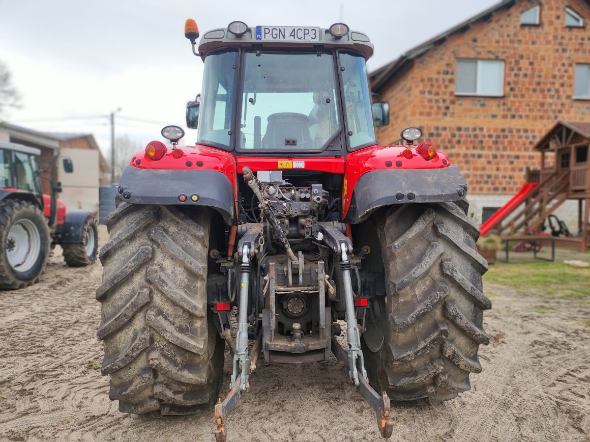 Massey Ferguson 6495