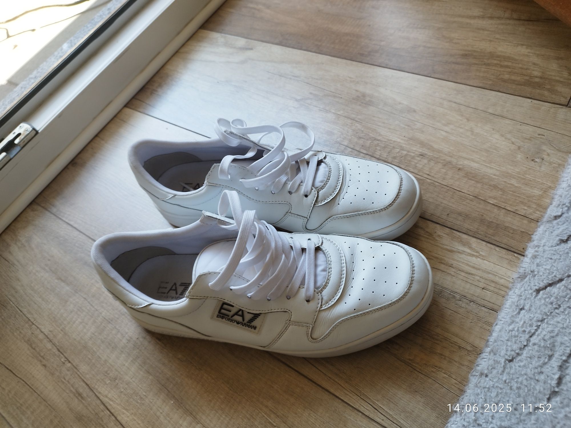 BOSS EA7 Emporio Armani 45 29cm