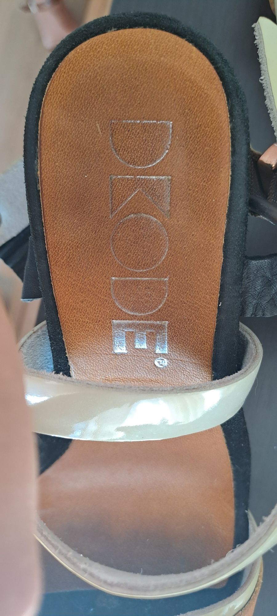 Sandalias enya dkode