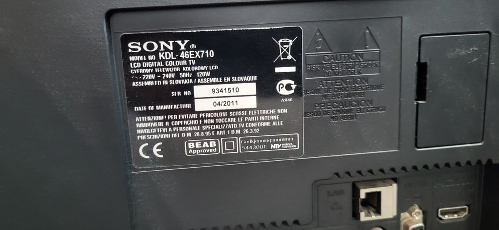 Zestaw TV Sony Bravia 46cali + konsola PS4 z całym zestawem + 12 Gier