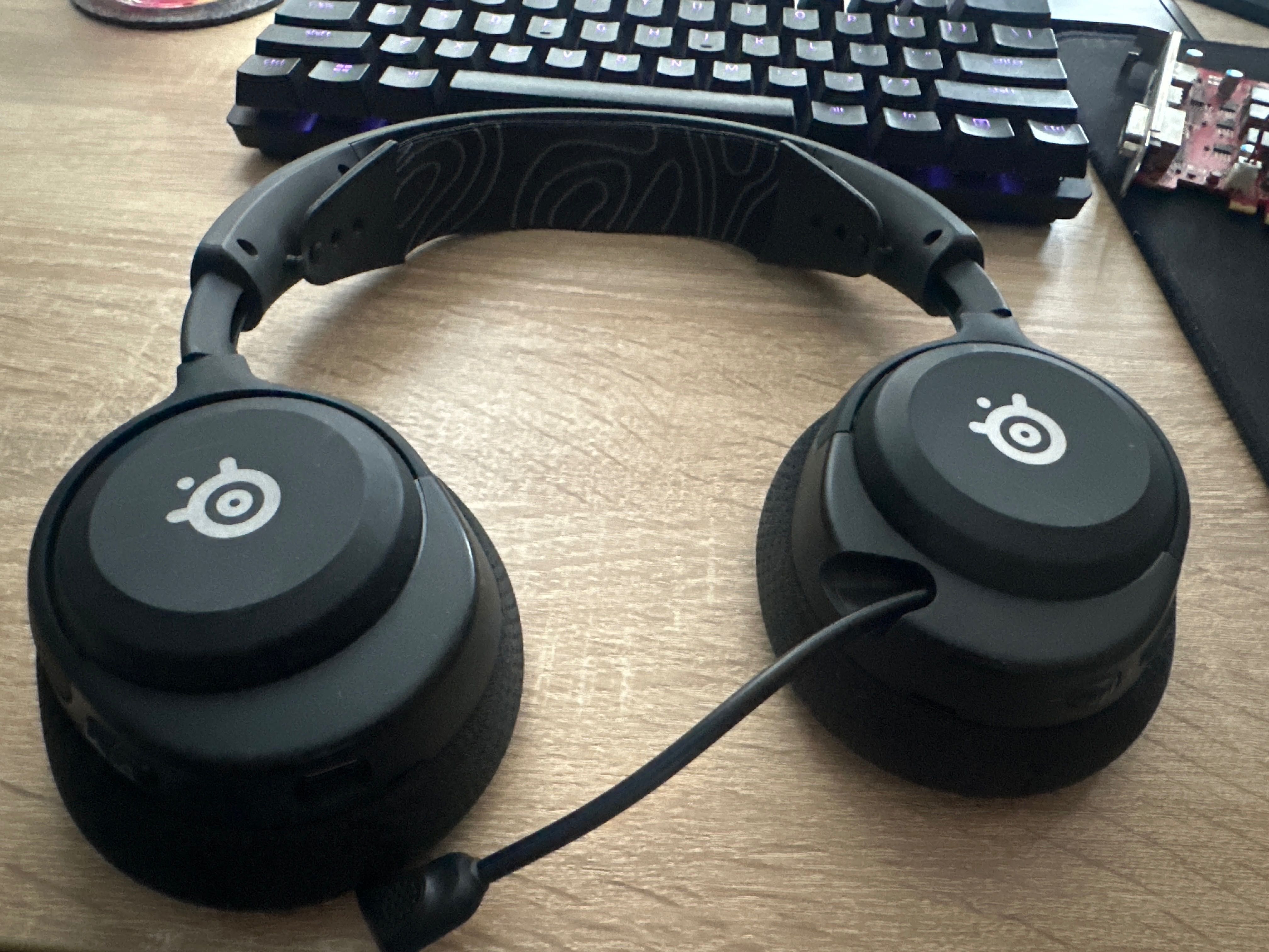 Steelseries arctis Nova 5