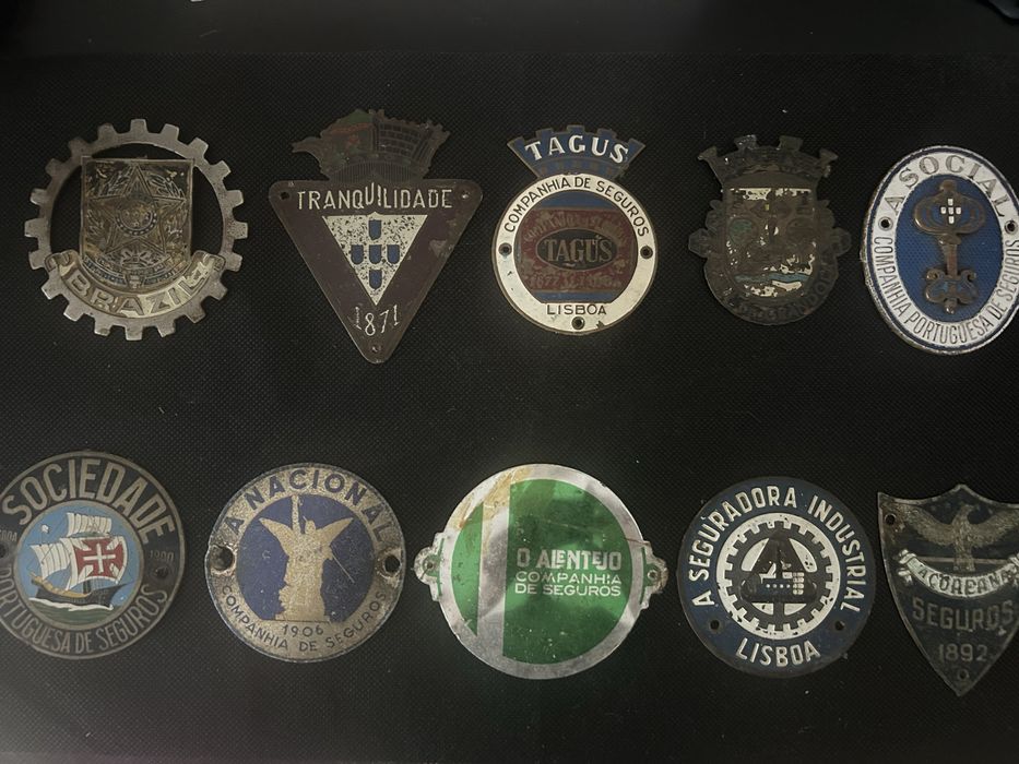 Chapas de seguros e outras