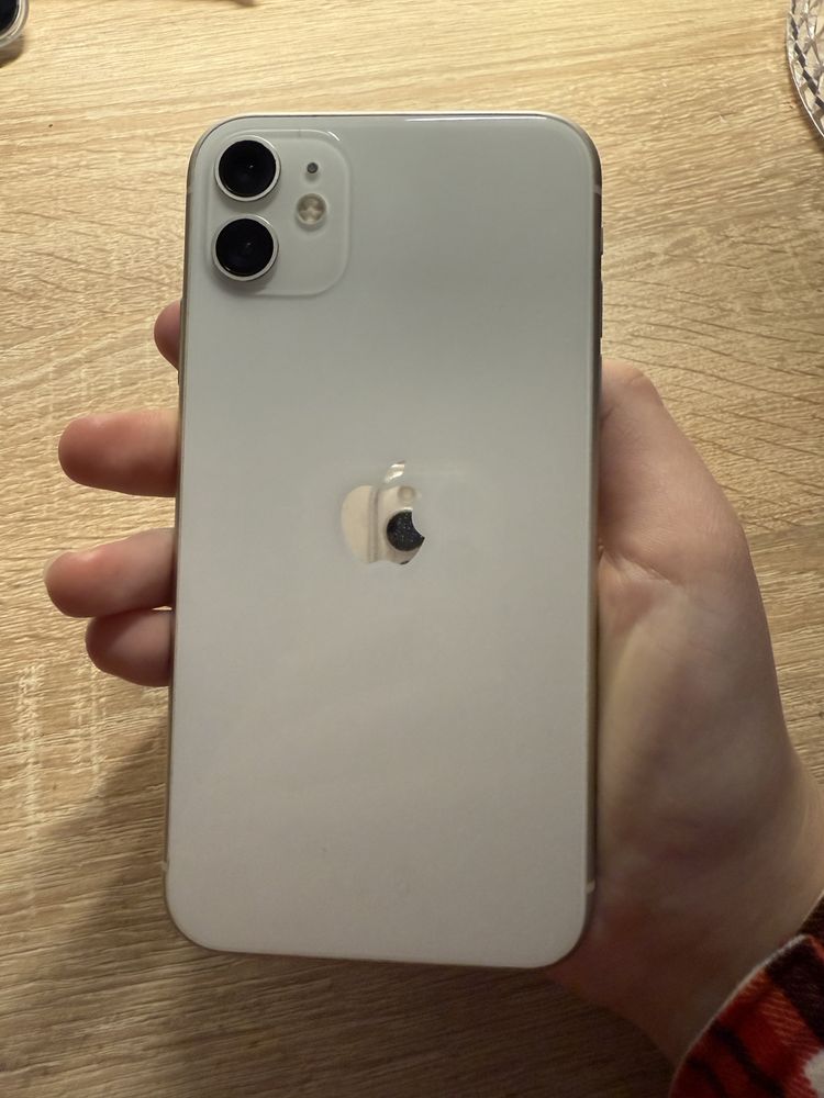 Продаю iPhone 11 128 Gb