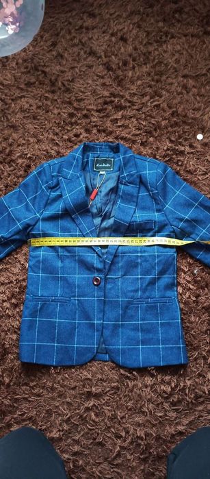 Шкільний костюм на 6-8років