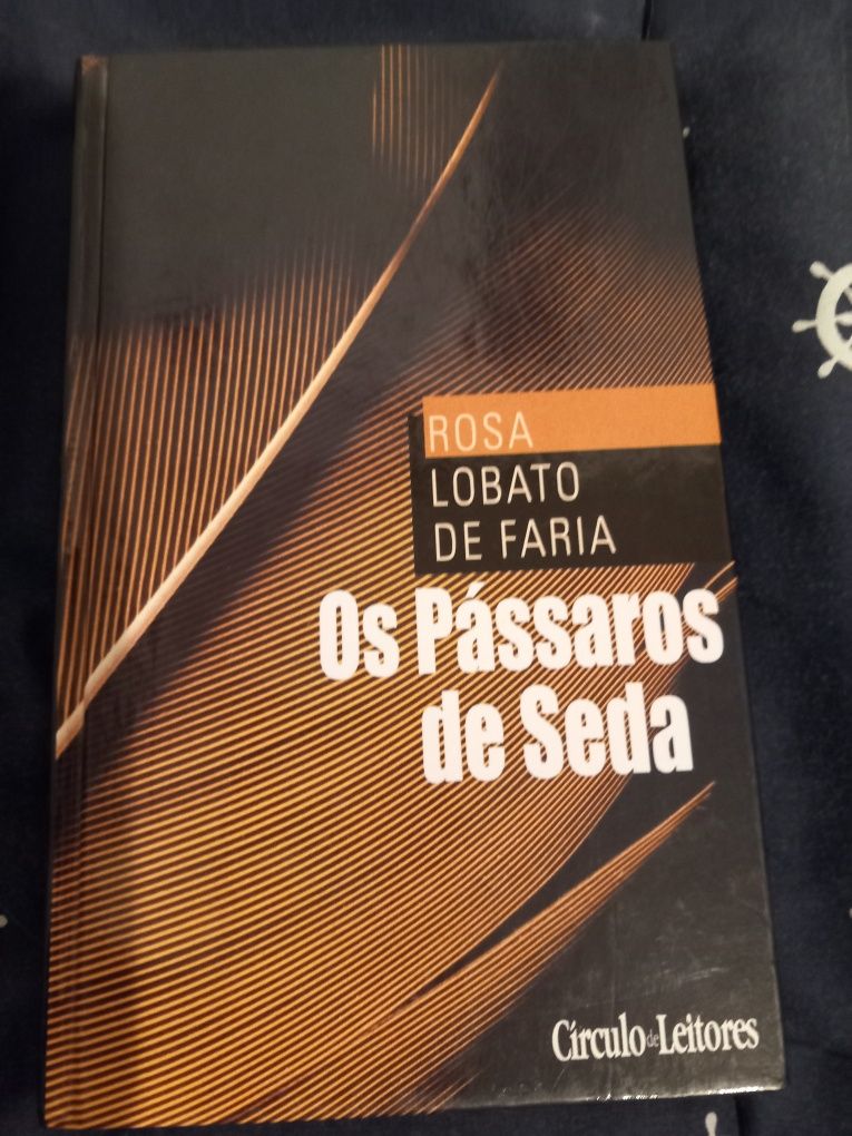 Livro Os pássaros de seda"