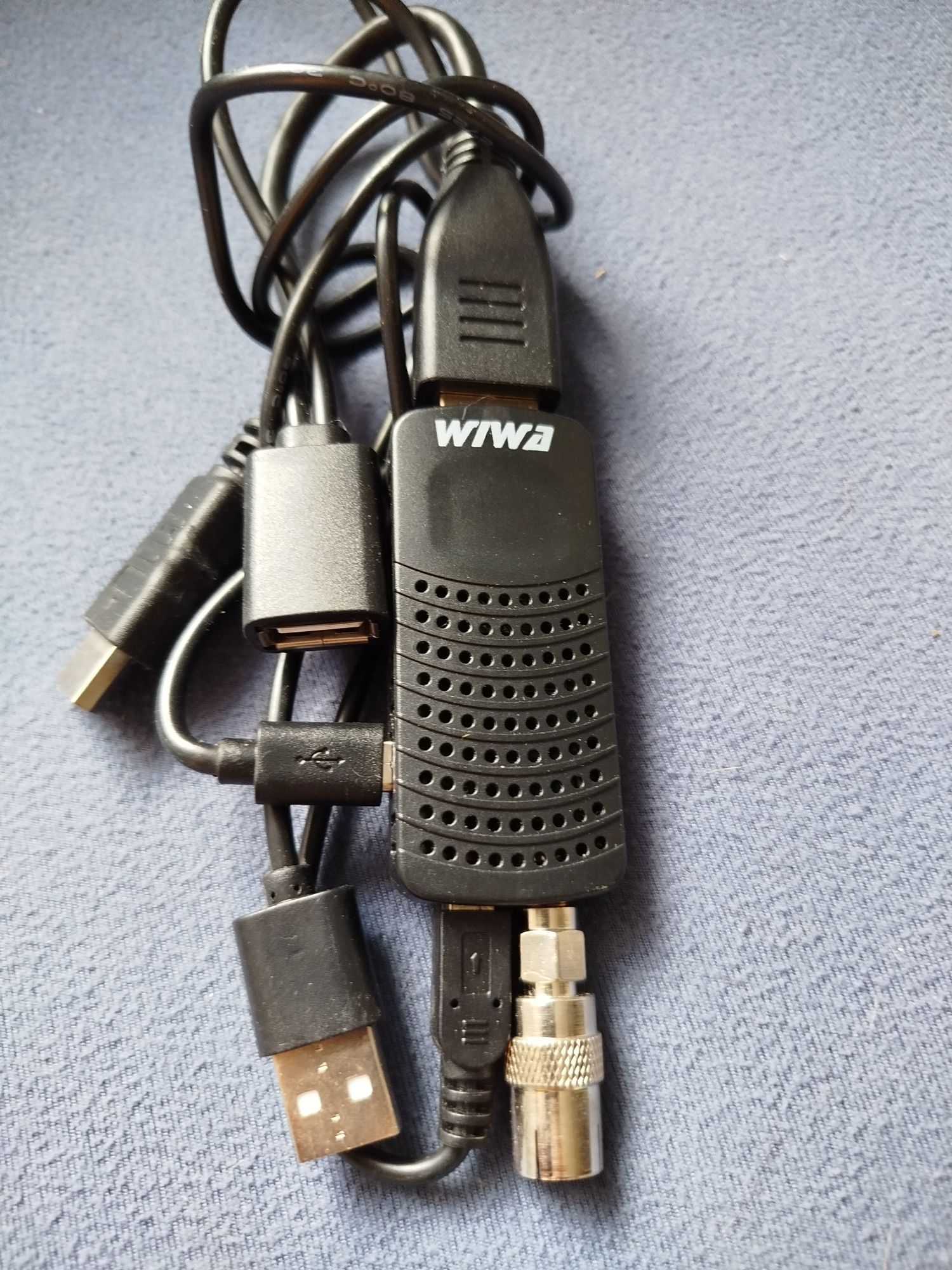 Tuner DVB-T z pilotem