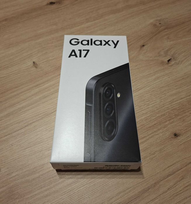 Nowy czarny Samsung Galaxy A17