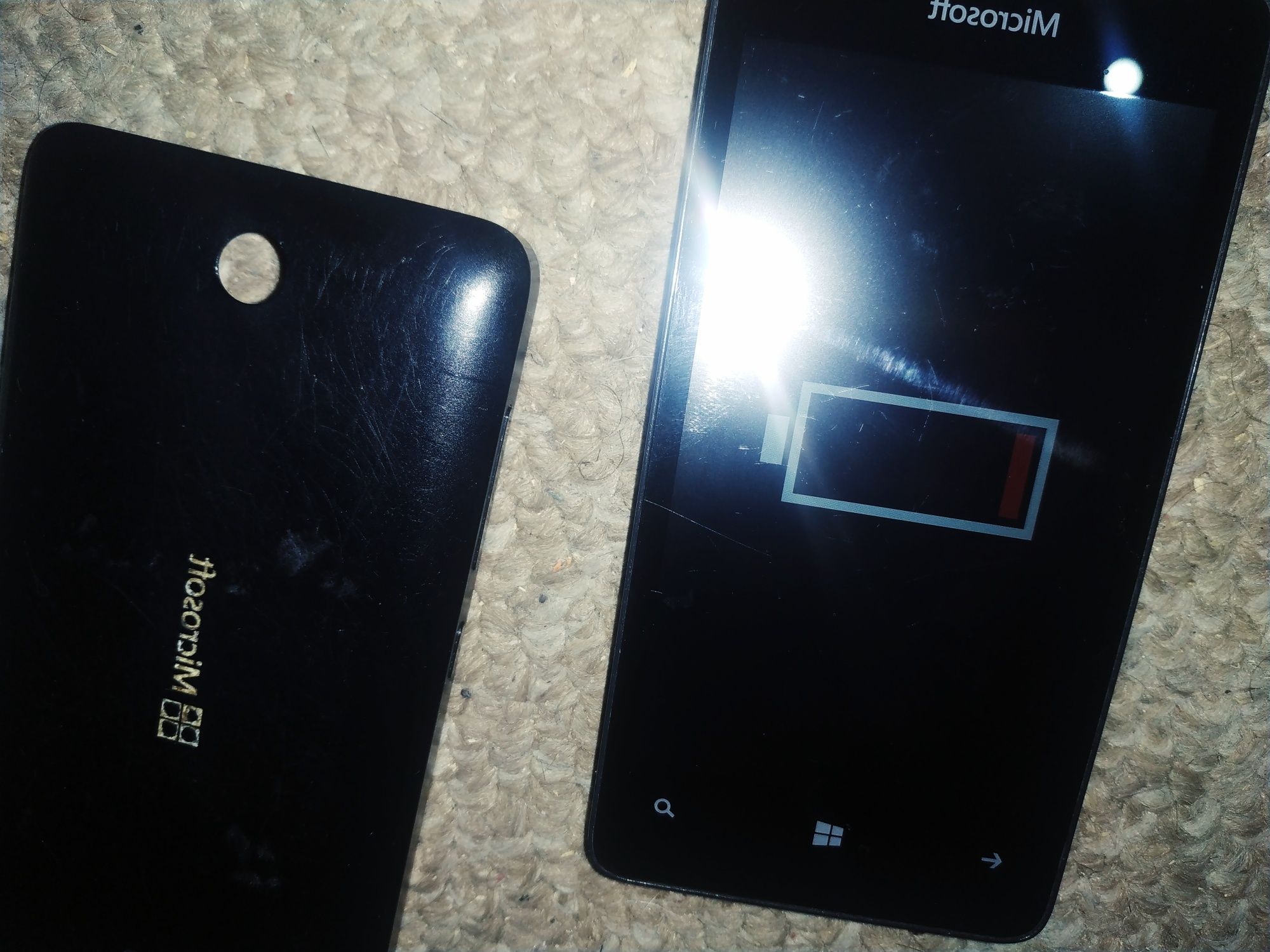 Мобільний телефон lumia 430