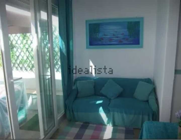 Apartamento T2+1, c/TERRAÇO, r/c, 2 WCs em Algés