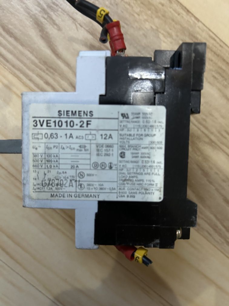Wyłączniki , Styczniki Schneider Electric, Siemiens