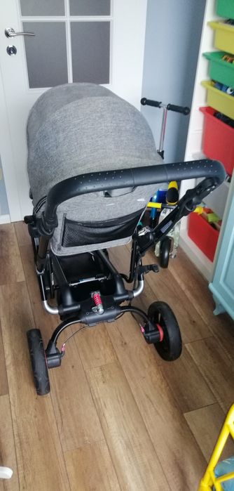 Spacerówka firmy Jane