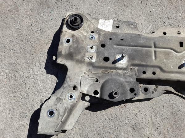 Charriot frente RENAULT Laguna III (BT0/1)