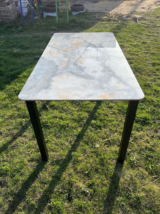 Продам стол с керамогранита 1500х750