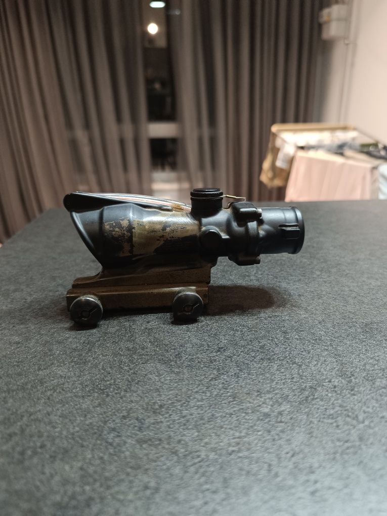 Acog trijicon НЕ ДОРОГО в гарному стані