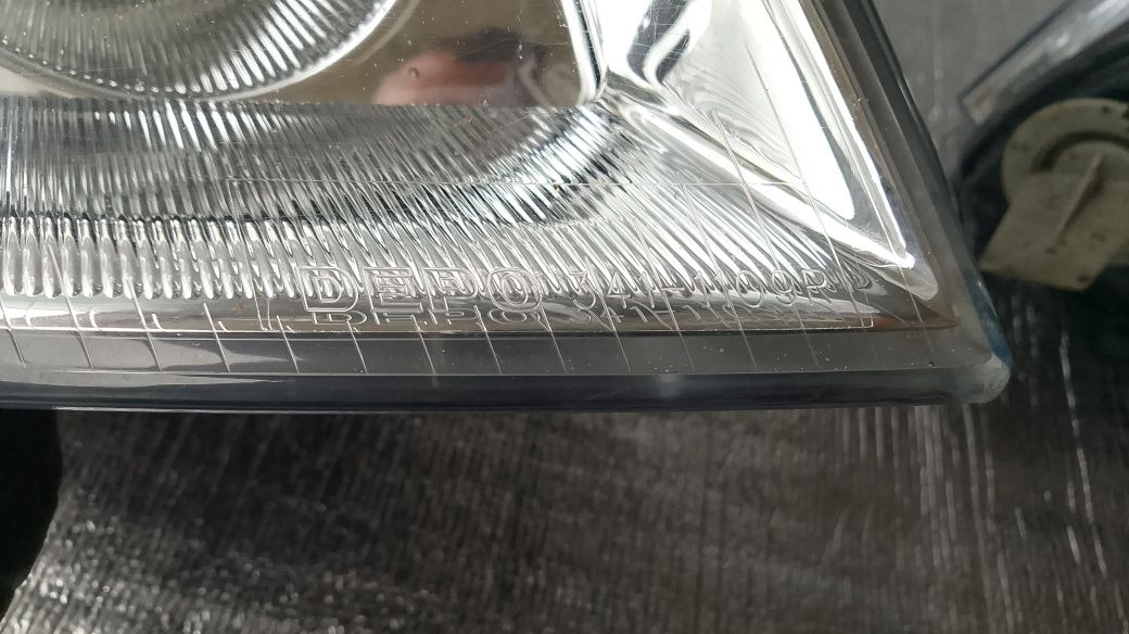 Lampy przód Passat B5 lift P+L