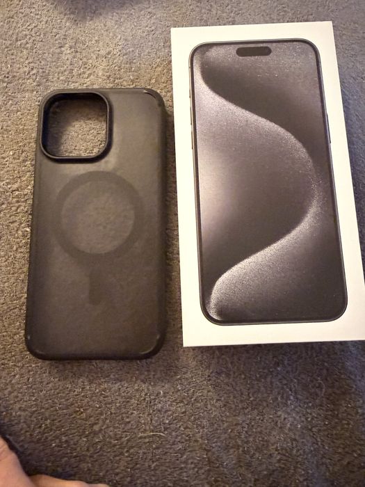 I phone 15 Pro Max Black Titanium 256GB