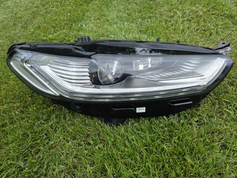 Lampa prawa przód reflektor Full LED Dynamic FDL Mondeo mk5 2015 EU