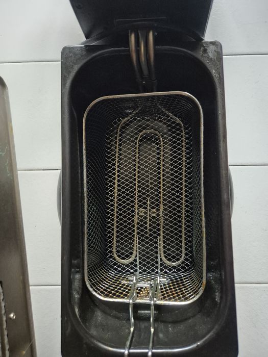 Fritadeira de óleo 3l