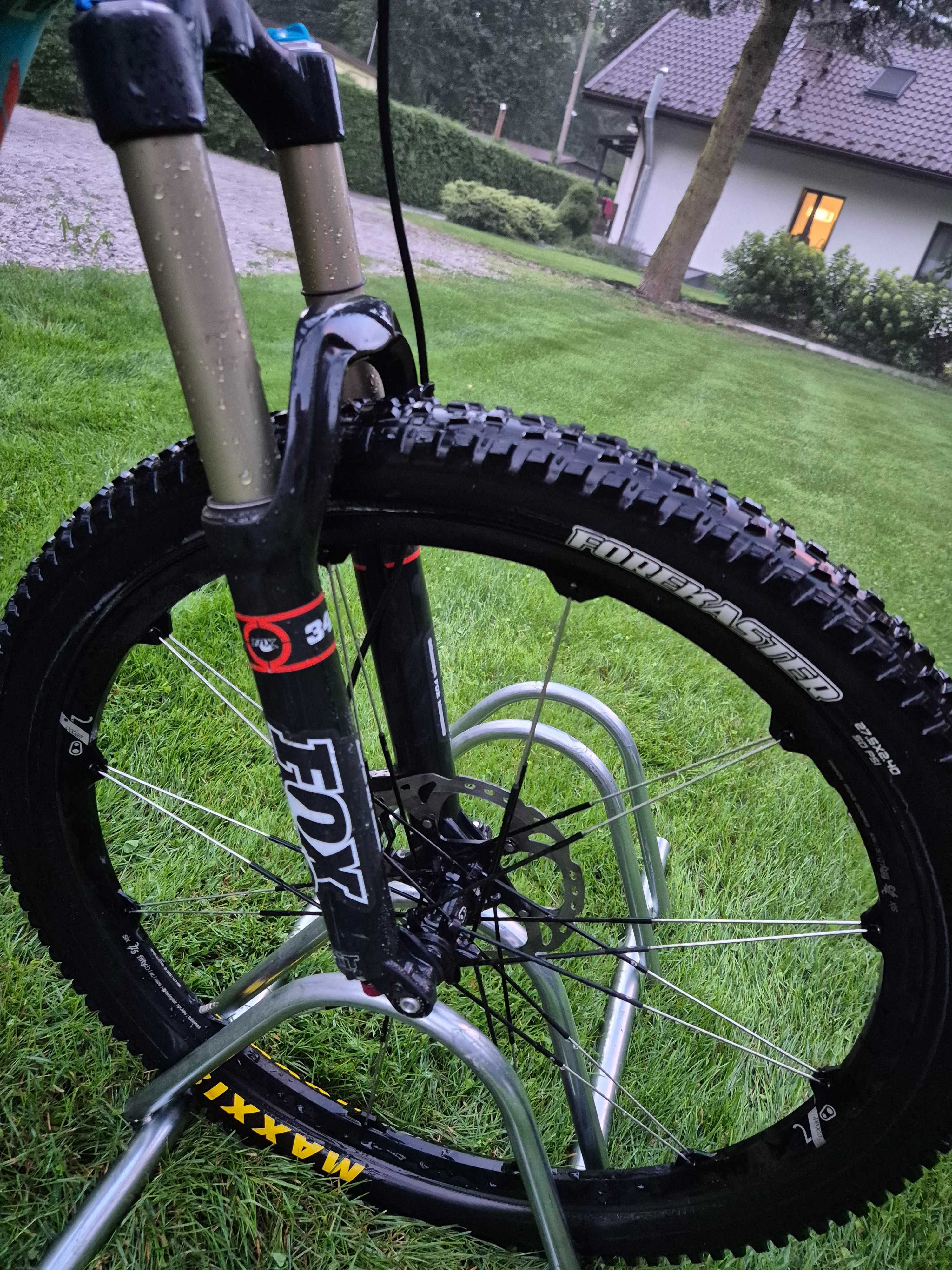 TREK Remedy 9 FOX