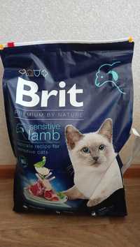 Brit Premium Cat Sensitive Lamb Корм для кішок ягня 1,5 та 8кг