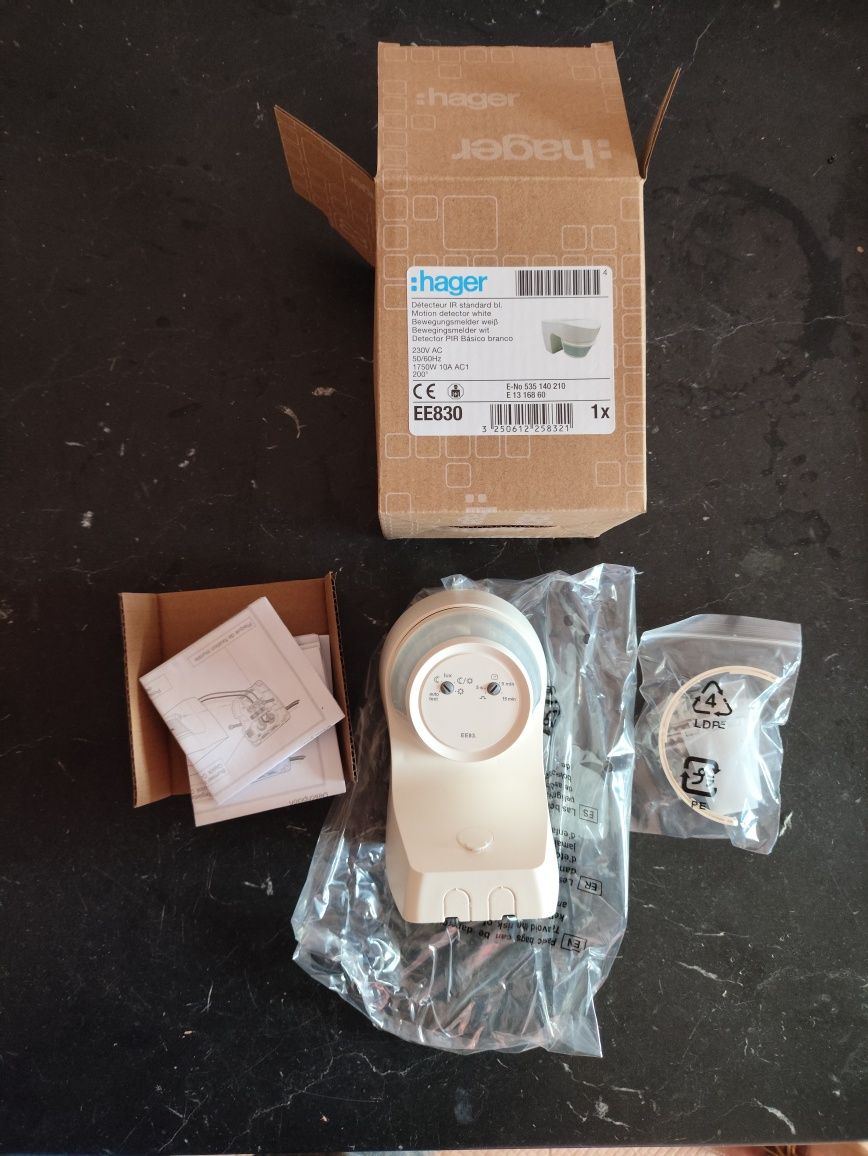 Detector de movimento Hager EE830