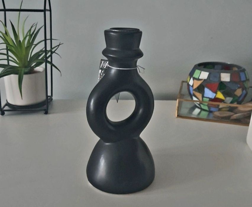 Ceramiczny czarny świecznik NOWY